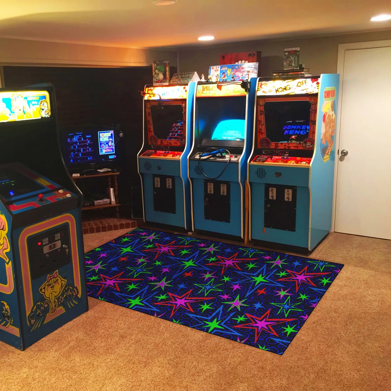 Black gamer carpet with neon star design