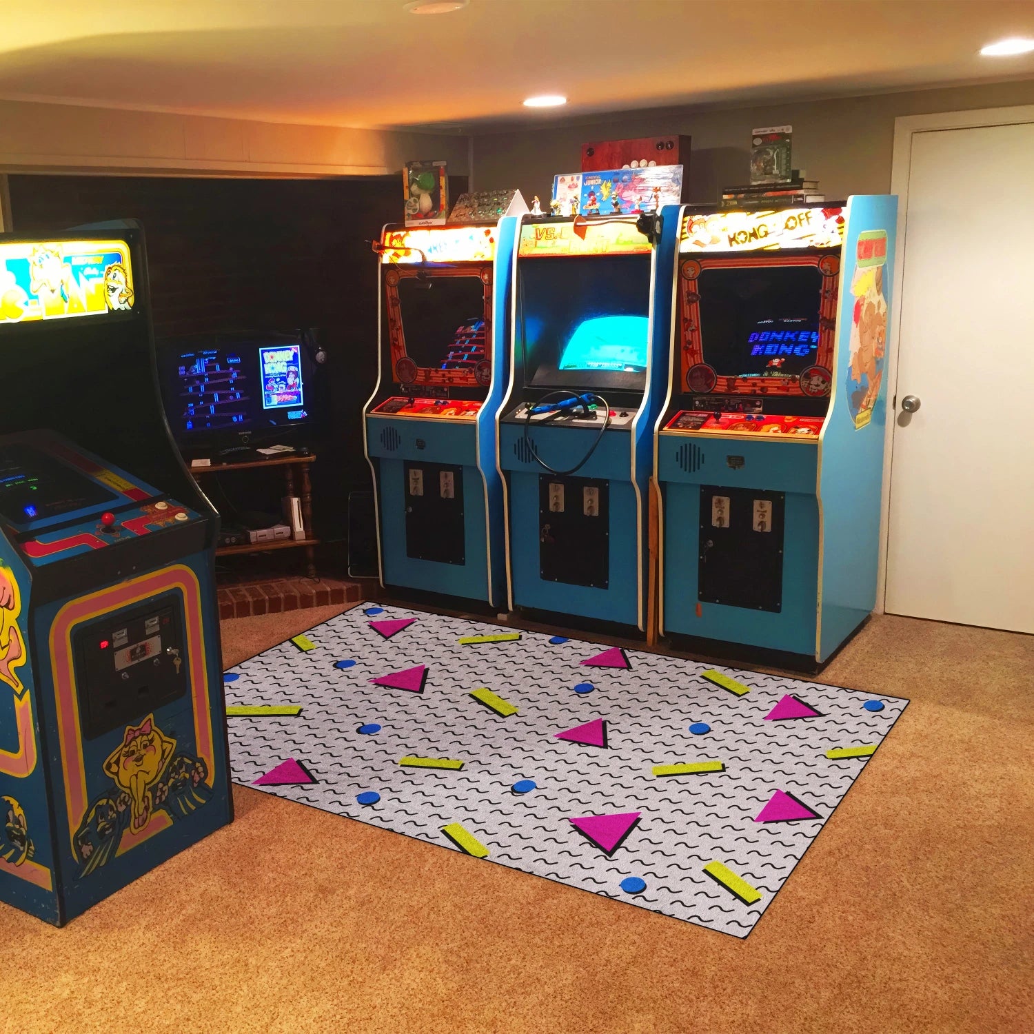 Customizable Memphis design rug for living rooms and creative studios